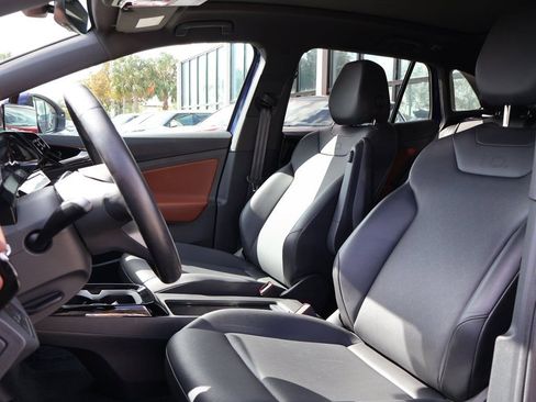 Used 2021 Volkswagen ID.4 Pro S w/ ID.4 Protection Package image 32