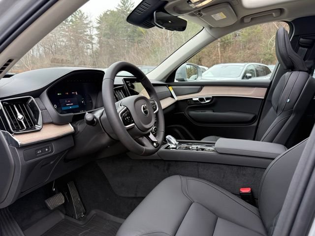 New 2026 Volvo XC90 T8 Plus w/ Protection Package Premier AWD/4WD image 15