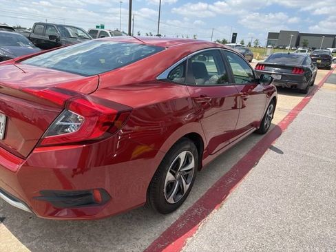 Used 2019 Honda Civic LX image 2