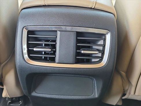 Used 2019 Acura RDX FWD image 25