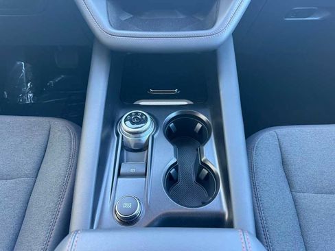 Used 2025 Ford Explorer Active image 14