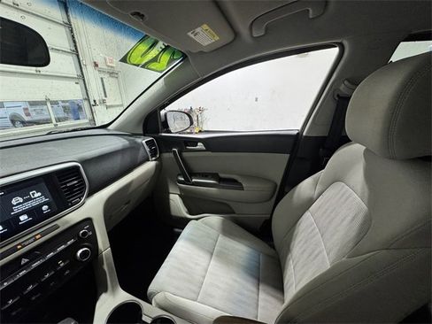 Used 2020 Kia Sportage LX image 26