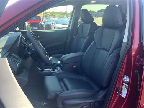 New 2025 Subaru Ascent Bronze Edition image 11