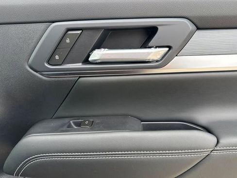 New 2026 GMC Terrain Elevation w/ Elevation Premium Package AWD/4WD image 20