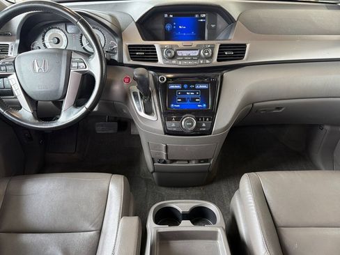 Used 2015 Honda Odyssey EX-L image 12