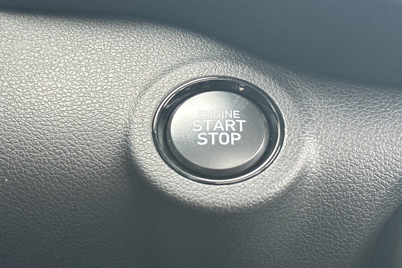 Certified 2026 Hyundai Venue SEL FWD image 24