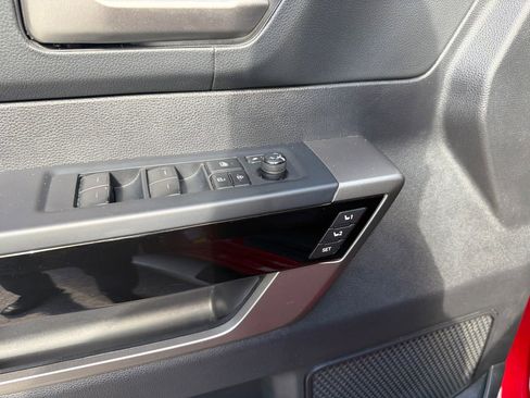 Used 2022 Toyota Tundra Limited RWD image 9
