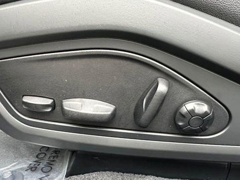 Used 2023 Audi e-tron GT Prestige image 10