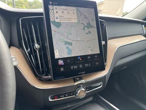 New 2026 Volvo XC60 B5 Plus w/ Climate Package image 15