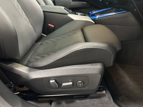 Used 2025 BMW X3 xDrive30i w/ M Sport Package image 57