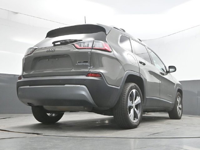 Used 2020 Jeep Cherokee Limited FWD image 48
