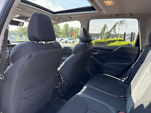 Used 2019 Subaru Forester Premium AWD/4WD image 19