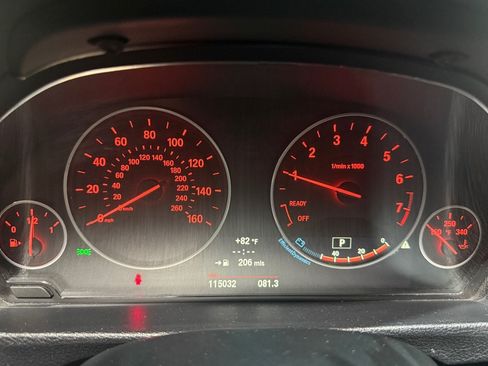 Used 2013 BMW 328i Sedan RWD image 10