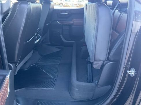 Used 2019 Chevrolet Silverado 1500 High Country w/ Technology Package image 27