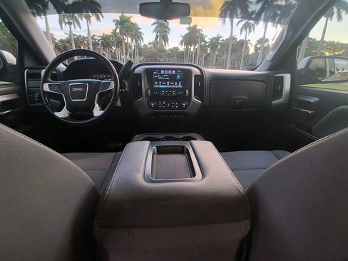 Used 2017 GMC Sierra 1500 SLE w/ SLE Value Package image 26