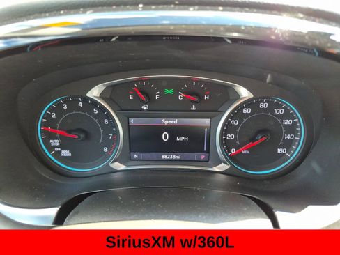 Used 2020 Chevrolet Traverse LT FWD image 13