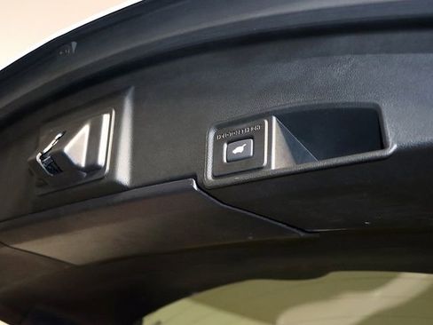 Used 2024 Acura RDX SH-AWD image 29