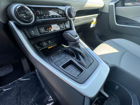 New 2025 Toyota RAV4 XLE image 22