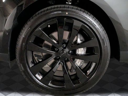New 2026 Land Rover Range Rover Sport SE AWD/4WD image 9