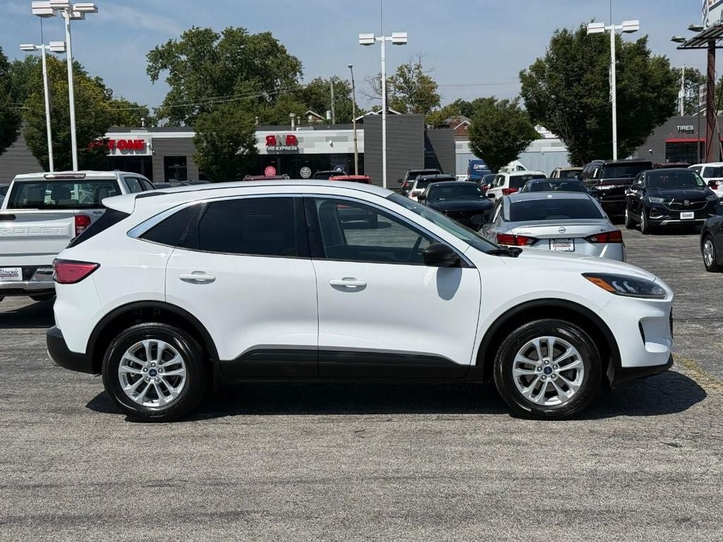 Used 2022 Ford Escape SE w/ Convenience Package AWD/4WD image 5