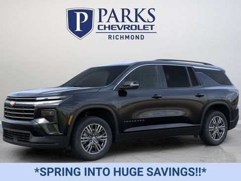 New 2026 Chevrolet Traverse LT image 2