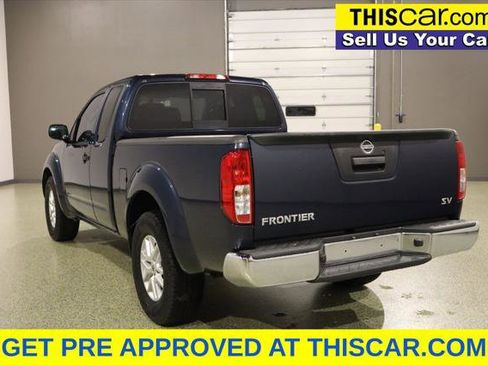 Used 2015 Nissan Frontier SV RWD image 5