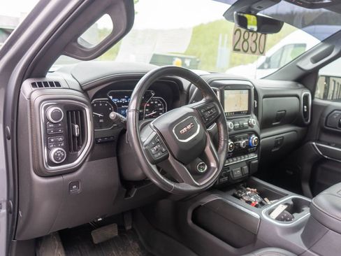 Used 2019 GMC Sierra 1500 AT4 w/ AT4 Premium Package AWD/4WD image 17