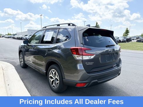 Certified 2023 Subaru Forester Premium AWD/4WD image 4