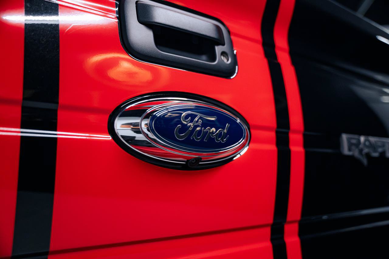 Used 2014 Ford F150 Raptor w/ Equipment Group 801A Luxury AWD/4WD image 28