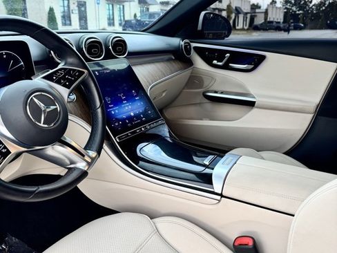 Used 2024 Mercedes-Benz C 300 Sedan image 27