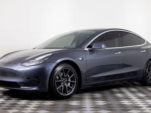 Used 2018 Tesla Model 3 Performance image 1