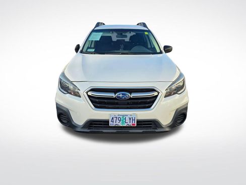 Used 2019 Subaru Outback 2.5i image 3