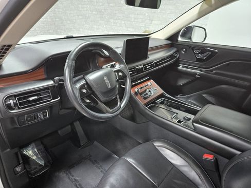 Used 2022 Lincoln Aviator Reserve w/ Equipment Group 201A image 13