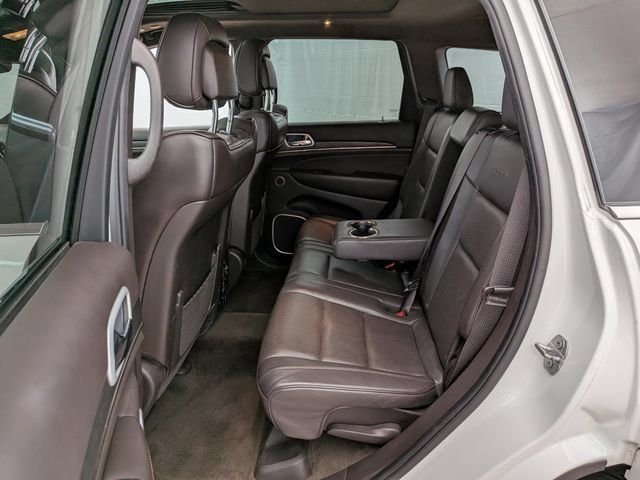 Used 2019 Jeep Grand Cherokee Summit AWD/4WD image 18
