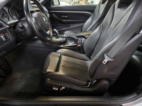 Used 2018 BMW 430i Convertible image 18