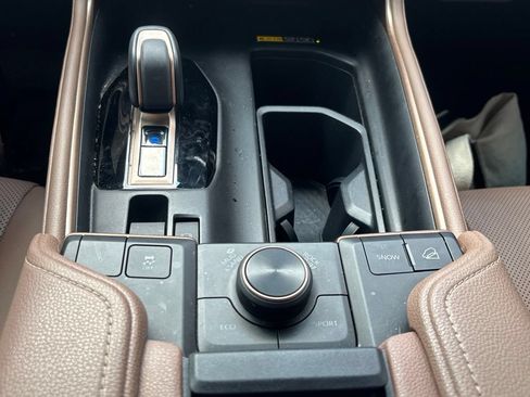 Used 2026 Toyota Grand Highlander AWD Hybrid image 16
