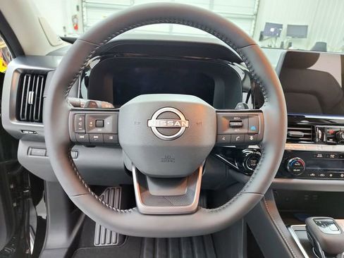 New 2026 Nissan Pathfinder SL w/ SL Premium Package image 24