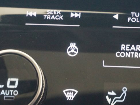 Used 2022 INFINITI QX60 Luxe w/ Cargo Package image 39