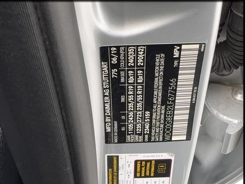 Used 2020 Mercedes-Benz GLC 300 4MATIC image 54