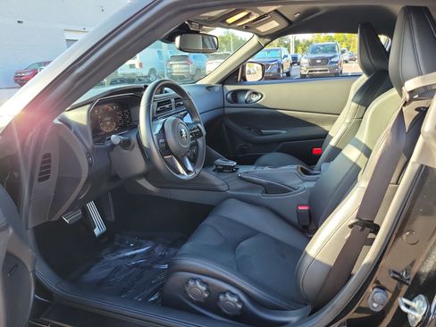 Used 2024 Nissan Z Performance w/ Floor Mat Package RWD image 15