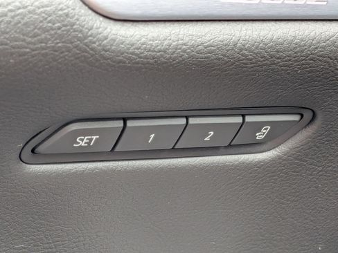 Used 2023 Cadillac XT5 Premium Luxury w/ Technology Package image 23