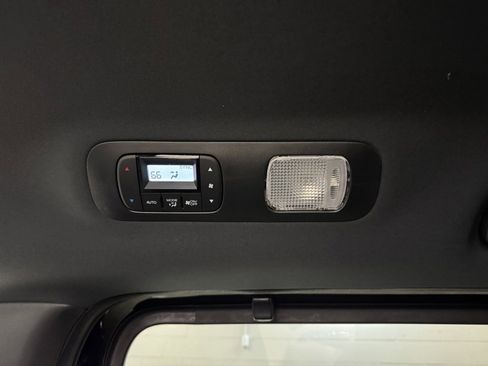 Used 2025 Honda Odyssey Sport-L image 23