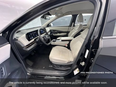 Used 2024 Nissan Ariya FWD image 11