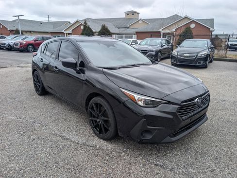 Used 2024 Subaru Impreza 2.0i image 3