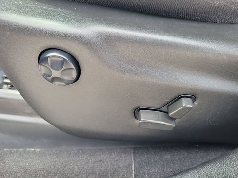 Used 2022 Dodge Durango GT RWD image 16