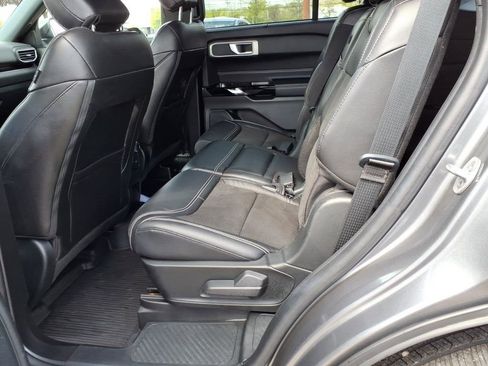 Certified 2022 Ford Explorer ST AWD/4WD image 11