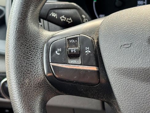 Used 2022 Ford E-Transit 148 High Roof Extended RWD image 21