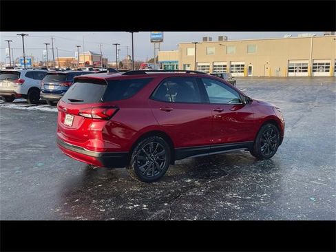 Used 2023 Chevrolet Equinox RS w/ LPO, Floor Liner Package image 8