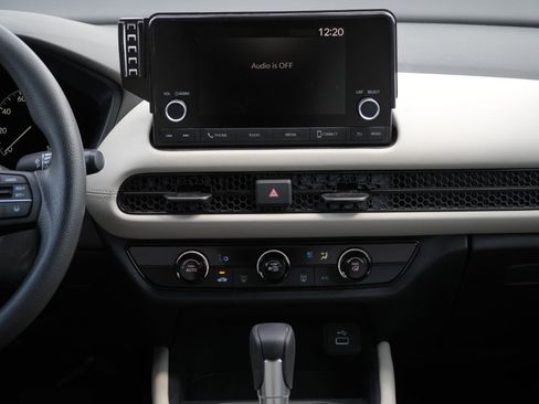 Used 2025 Honda HR-V LX image 22