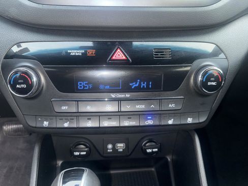 Used 2018 Hyundai Tucson Limited w/ Ultimate Package 02 image 23